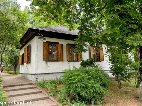Музей «Шевченкова хата на Пріорці» • Secret land