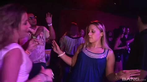 Crazy Nude Bitches Go Wild In The Disco Club