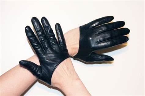 Sex And The City Half Scoop Gloves How To Make Gloves Sewing On Cut Out Keep