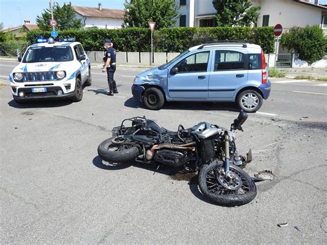 Incidente Bagnacavallo Oggi Scontro Auto Moto Ferito Il Centauro