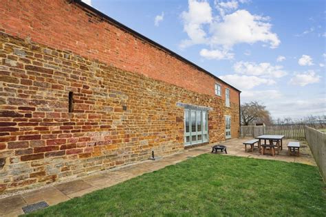 Sophie S Barn Luxury Hot Tub Stay We Stay