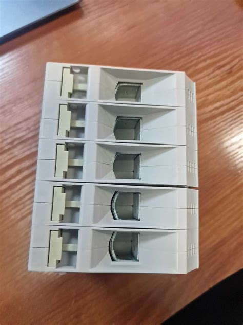 Клемма проходная Weidmuller WDU 70N/35: 399 грн. - Электрика Киев на Olx