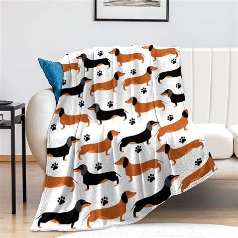 Amazon.com: Dachshund Throw Blanket Bedding Super Soft Warm Flannel Blankets for Kids Adults