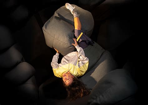 Danslördag: MYLLER | Skånes Dansteater