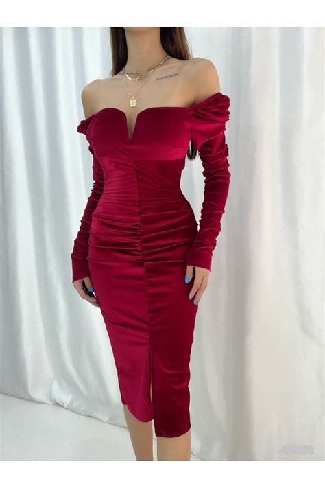 Secret Passion Lingerie Esnek Kadife Kumaş Göğüs Dekolteli Sırt Açık