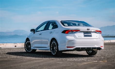 Toyota Corolla Altis V Gr S The Best Midrange Version Yet Visor Ph