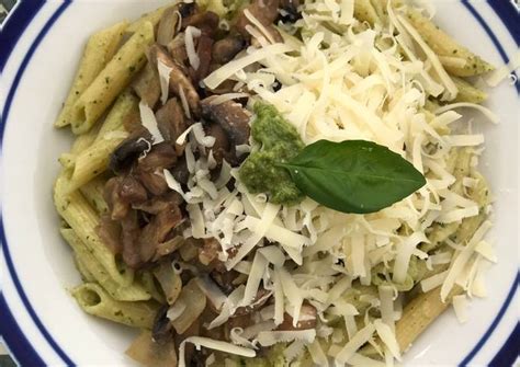 Pasta Al Pesto Con Champi Ones Receta De Maribel Cookpad