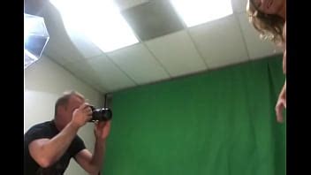 Hot Milf Poses Naked XNXX