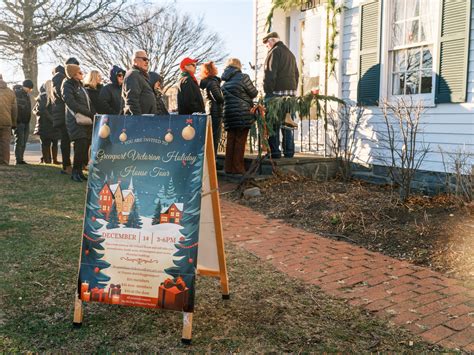 Tour guides explain what makes the greenport history unique 8