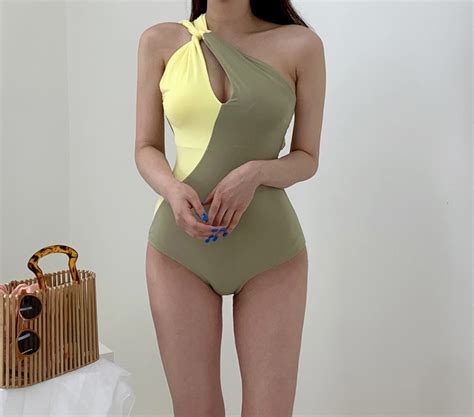 Color Contrast Bikini One Piece Body Covering Belly Shows Thin And Sexy On Luulla