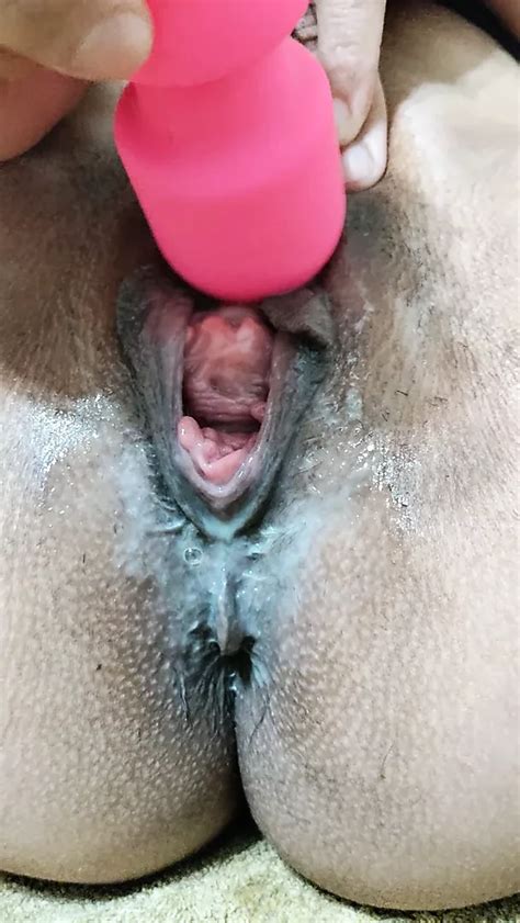 Latina masturbándose xHamster