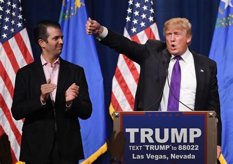 Cantora Causa Pol Mica Ao Dizer Que Fez Sexo Filho De Trump Em Banheiro De Balada Gay