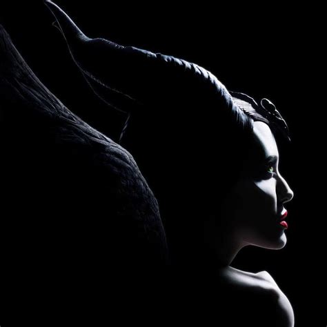 'Maleficent 2': Angelina Jolie Has Evil Green Eyes In Countdown Poster