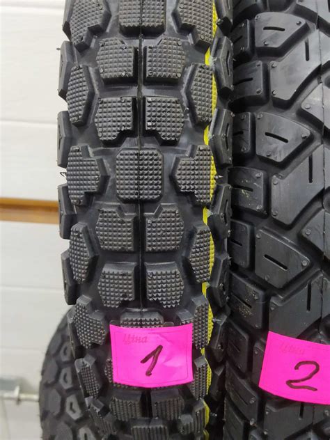 Мотошина (резина) 3,00-10 безкамерка MotoTech Тайвань: 740 грн. - Інші ...