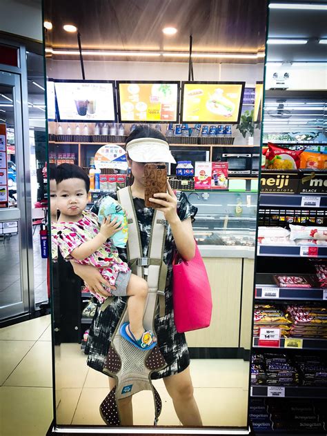 S Kh C Bi T C A Hot Girl Gi A L C Nh V Khi L N I Ch I