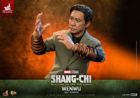 Hot Toys尚氣與十環傳奇文武 西裝版Wenwu Suit Version1 6 比例收藏級人偶