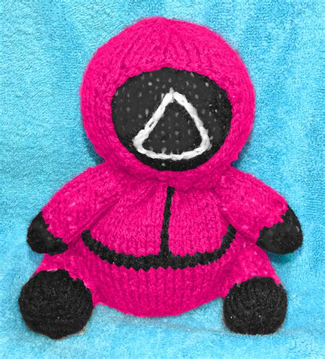 Ravelry Squid Game Choc Orange Cover Toy Pattern By Rebecca Roberts