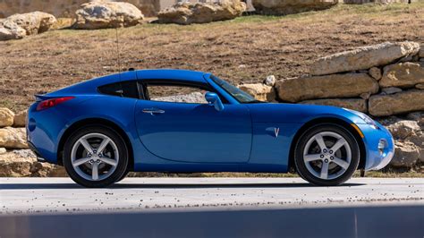 2009 Pontiac Solstice Coupe at Kissimmee 2023 as W56 - Mecum Auctions