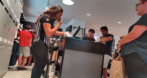 Foot Locker Babe Not OC Spandex Leggings Yoga Pants Forum