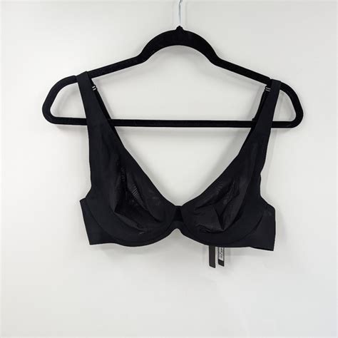 Skims Intimates Sleepwear Nwt Skims Naked Plunge Underwire Bra Poshmark