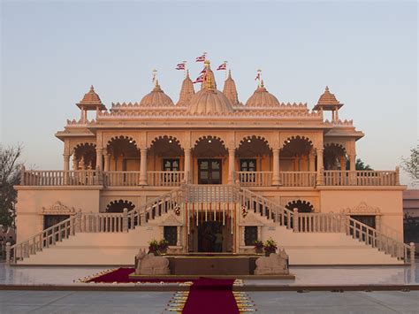 BAPS Shri Swaminarayan Mandir, Jalandhar