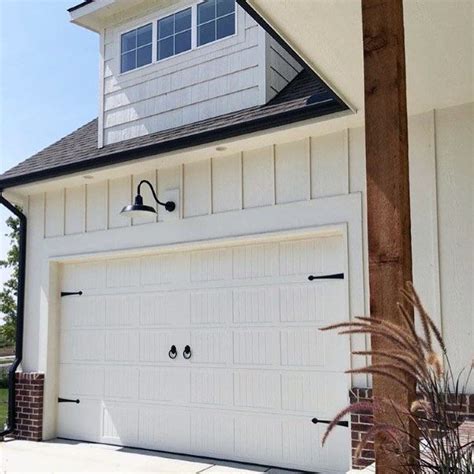 50 Outdoor Garage Lighting Ideas - Exterior Illumination Designs