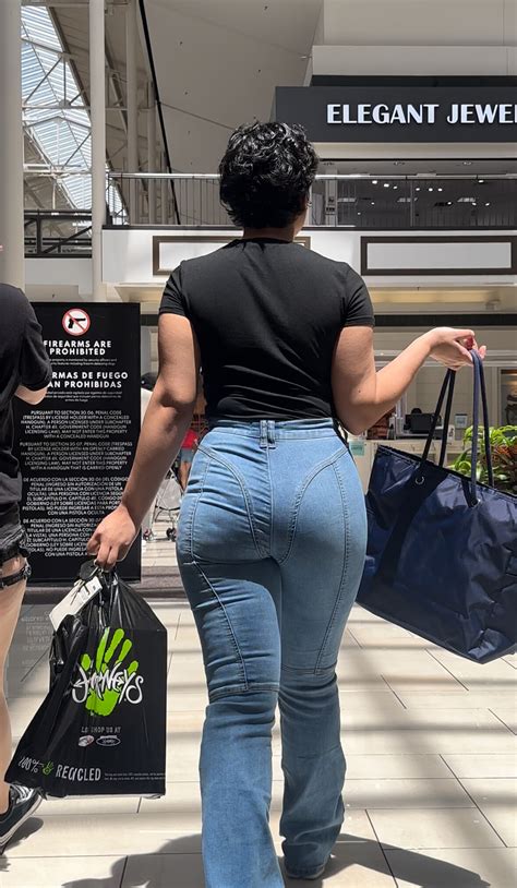 Short Haired Latina In Pocketless Jeans Tight Jeans Forum