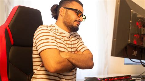 A Comprehensive Guide to Competitive Gaming and Its Rise ...