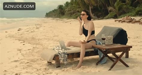 SARAH MAUDE BEAUCHESNE Nude AZNude