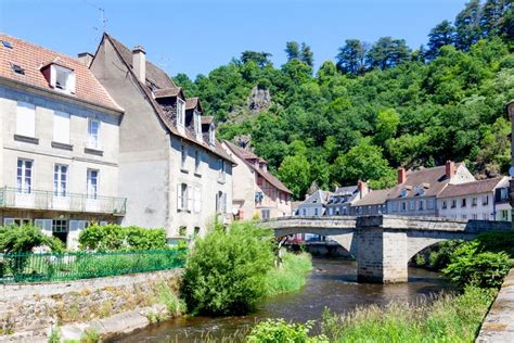 Top 10 Des Plus Beaux Villages De La Creuse Beaux Villages Paysages