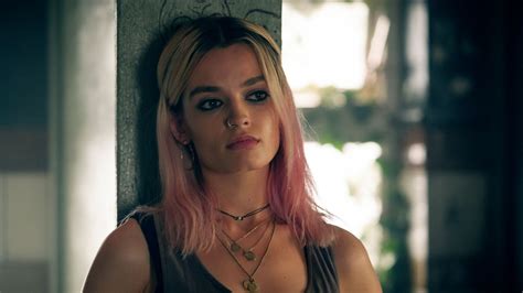 Sex Education Star Emma Mackey Is Leaving After Season Teen Vogue