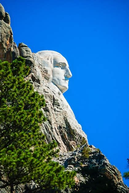 Premium Photo Low Angle View Mount Rushmore National Memorial