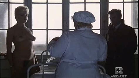 Naked Raffaella Baracchi In Snack Bar Budapest