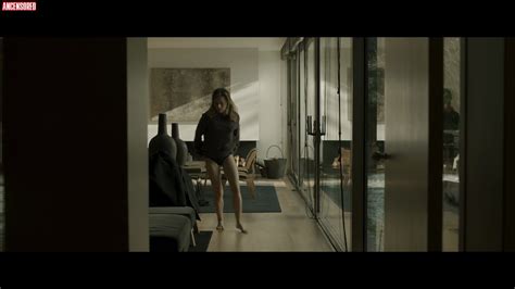 Marta Etura nude pics página