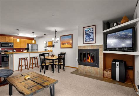 3898 Big Mountain Rd Whitefish Mt 59937 Mls 22216204 Zillow