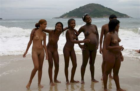 Naked Group ShesFreaky