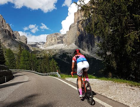 Cycling Nutrition: 9 Tips For Fueling On The Bike - Femme Cyclist