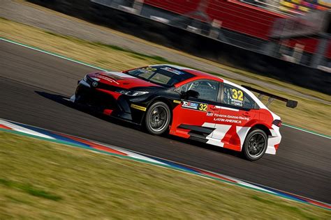 Tcr South America Barrio Faz A Pole Da Etapa De Buenos Aires