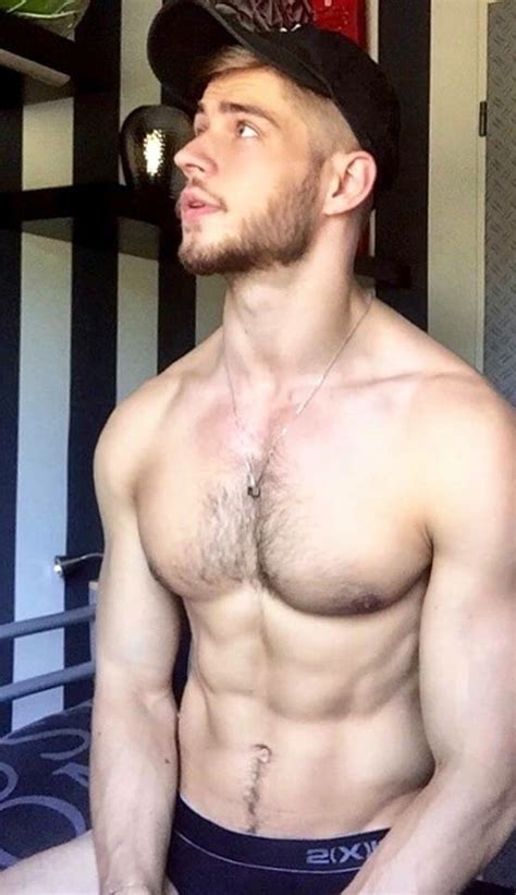 Hot Dudes 10 February 2023 Hot Guys