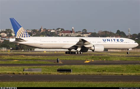 N2645U Boeing 777 322ER United Airlines Clayton Ferguson JetPhotos