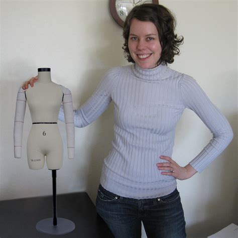 Understanding The Benefits Of A Dl262 Half Scale Dress Form De Liang