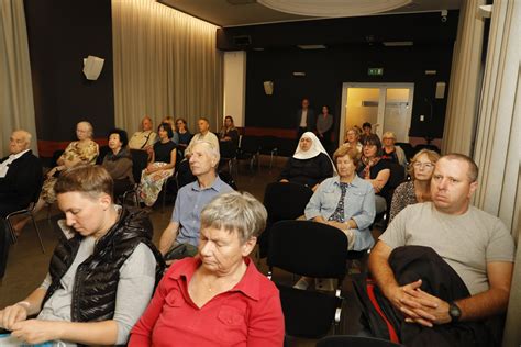 Spotkanie Zaginione Kroniki Powstania Warszawskiego Z Cyklu Historia