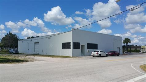 8 140 SF Warehouse For Sale TotalCommercial