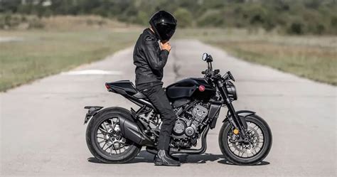 These Are The Fastest Japanese Naked Bikes