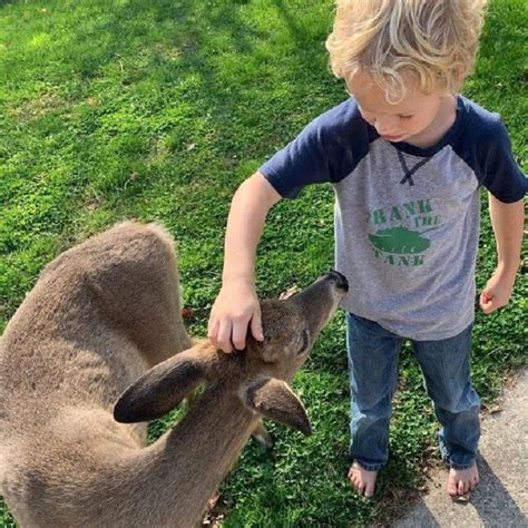 The Bonds Between People & Animals Can Be So Pure!