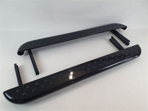 Пороги "ЭКСКЛЮЗИВ" Лада Нива (чёрный глянец) резиновые вставки купить ...