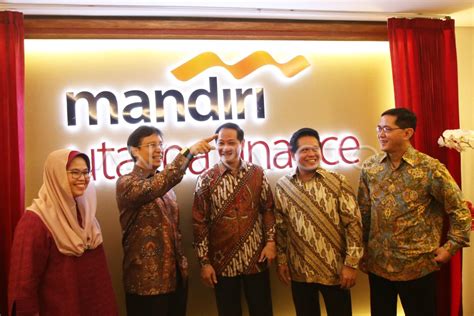 PERESMIAN KANTOR MANDIRI UTAMA FINANCE ANTARA Foto