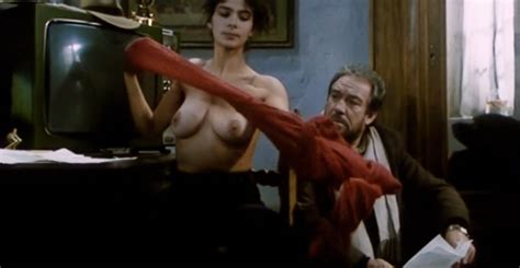 La Tragedia Di Un Uomo Ridicolo Nude Pics Page