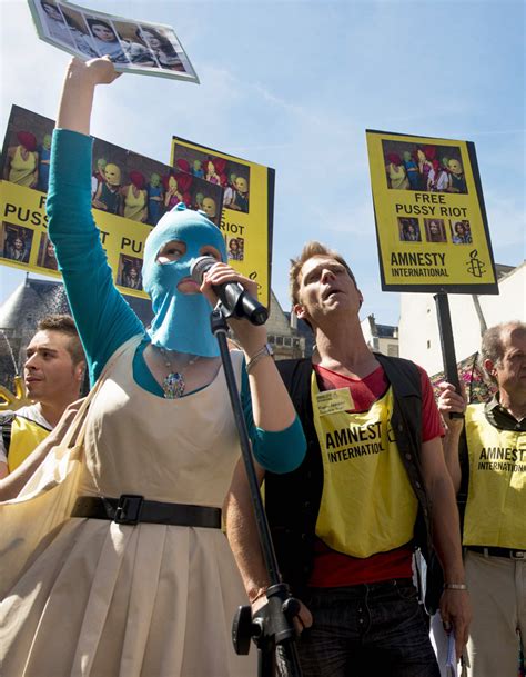 Pussy Riot Nouvelles Manifestations De Soutien Elle