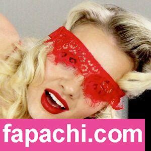 Loula Belle The Plegan Pinup Loulabellee Thepleganpinup Nude